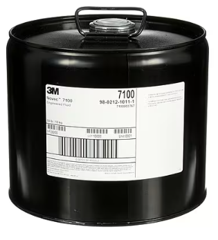 3M™ Novec™ 7100 Engineered Fluid